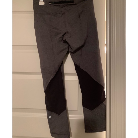 Brand New Lululemon cropped leggings - Picture 2 of 6